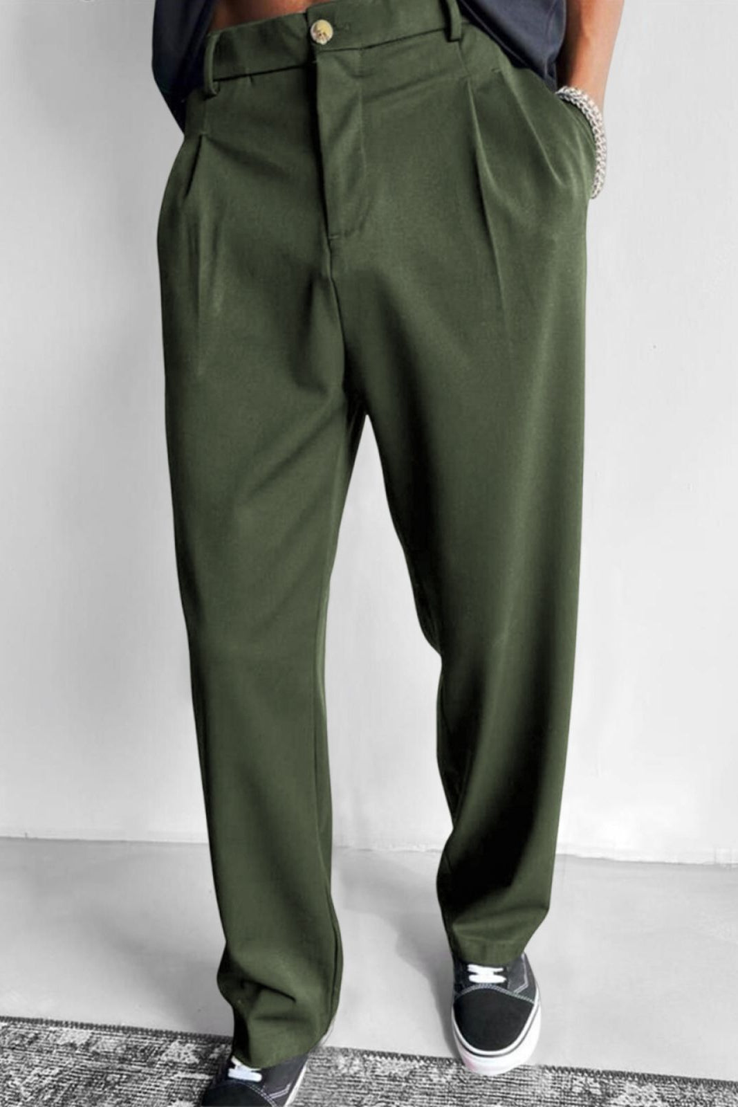 Relaxed Pleated Straight Leg Pants