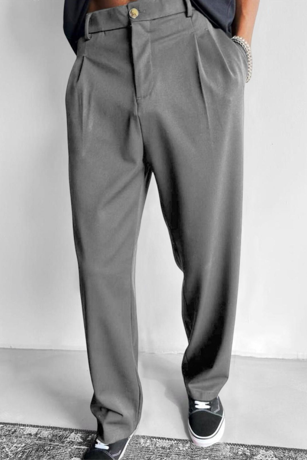 Relaxed Pleated Straight Leg Pants