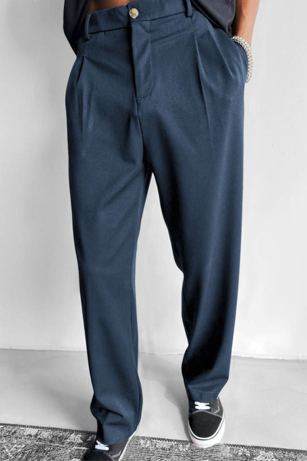 Relaxed Pleated Straight Leg Pants